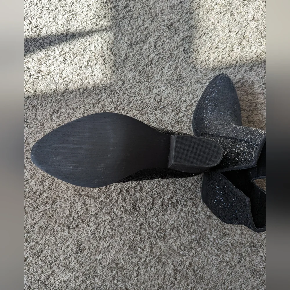 Not rated black sparkle booties - Picture 3 of 4